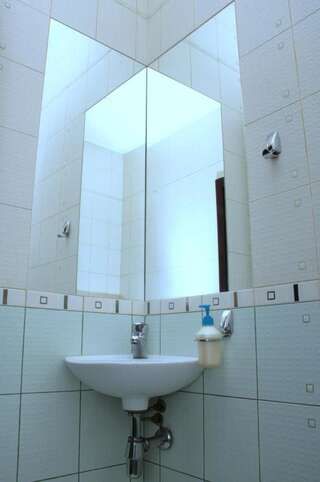 Апартаменты Apartments on Plekhanova Днепр Апартаменты-15